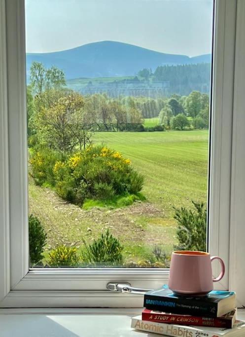 Cosy Country House In Deeside Finzean Quarto foto